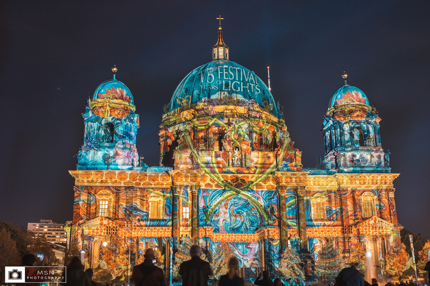 Lễ hội ánh sáng Berlin mùa thu 2025 | Trải nghiệm ánh sáng rực rỡ và nghệ thuật độc đáo