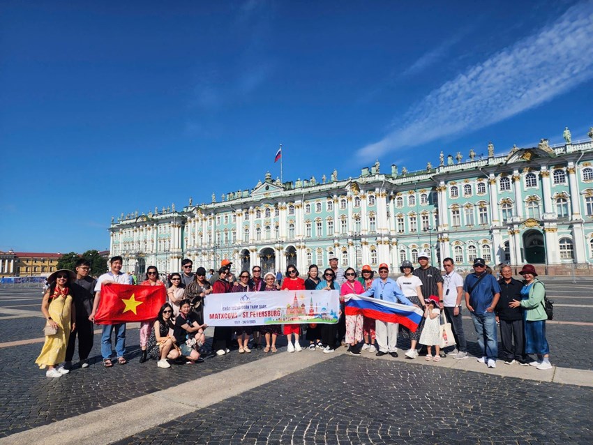 Hành Trình Du Lịch Khám Phá Liên Bang Nga