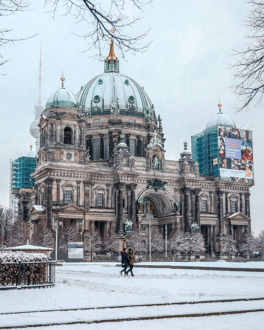 Berlin mùa đông – Trải nghiệm lễ hội Giáng sinh & nghệ thuật đường phố độc đáo